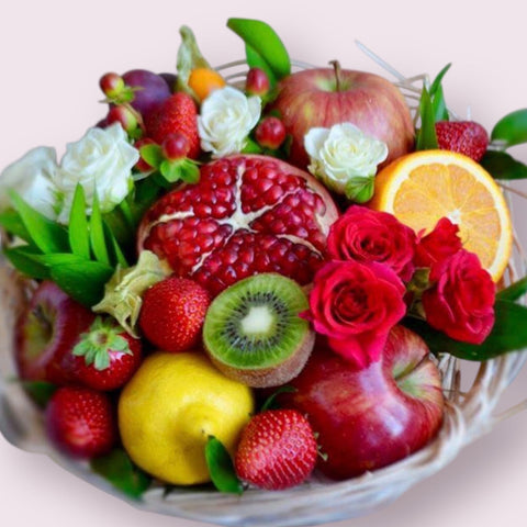 FRESH FRUIT & BERRIES BOUQUETS
