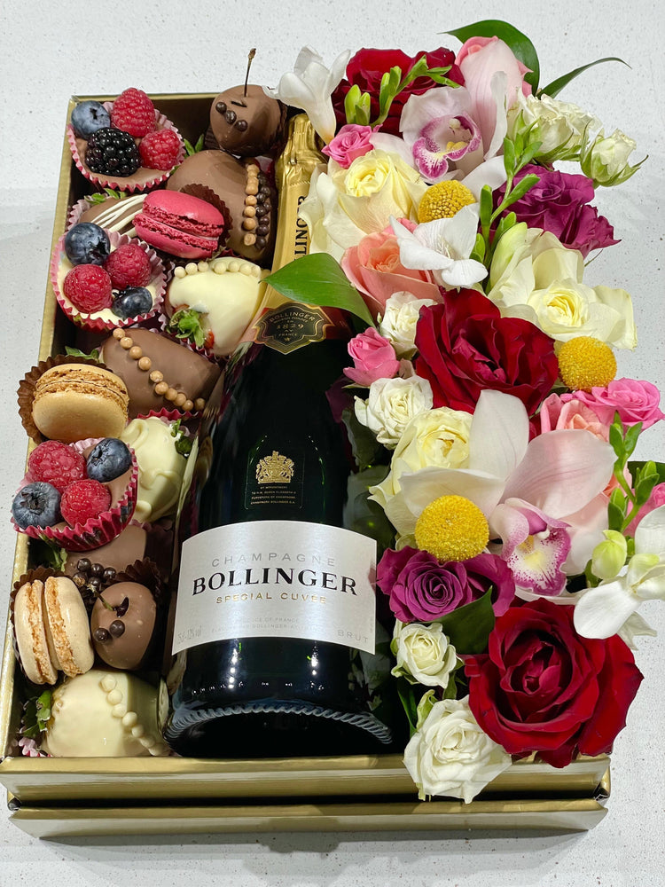 SIGNATURE GIFT  BOXES