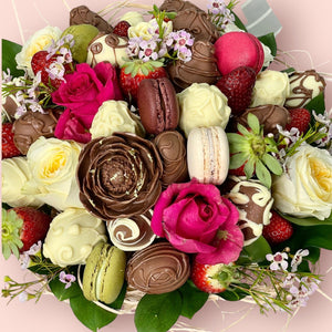 Sweet Symphony Dipped Strawberries Bouquet Chocolate-Dipped Berries Bunchilicious 