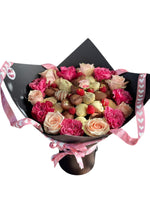 SWEET FLORAL DEVOTION - STRAWBERRY HEAVEN BOUQUET Chocolate-Dipped Berries Bunchilicious 