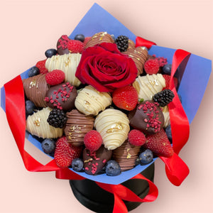 HEARTBREAKER - CHOCOLATE STRAWBERRIES BOUQUET Chocolate-Dipped Berries Bunchilicious 