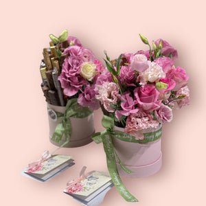 Chocolate & Flowers Hat Box Chocolate Bunchilicious 