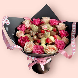FLORAL DEVOTION - STRAWBERRY HEAVEN BOUQUET Chocolate-Dipped Berries Bunchilicious White & Milk Belgium Chocolate with mix colour of Fresh Roses 