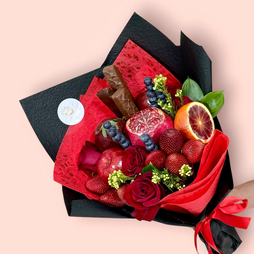 BLOOD CHOC ORANGE FRESH FRUITS BOUQUET Fruit and berries bouquet Bunchilicious 