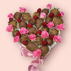 SWEET AMOUR STRAWBERIES DIPPED BOUQUET Chocolate-Dipped Berries Bunchilicious 10 in size - Milk Belgian Chocolate 