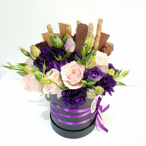 BEAUTY AND SWEET CHOCOLATE BOUQUET Chocolate Bunchilicious Small size- For Him 