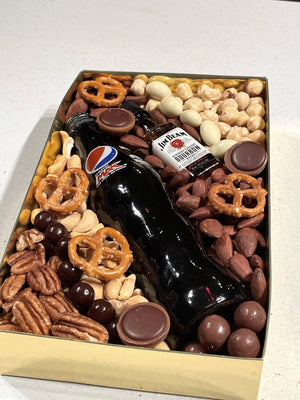 Nuts, Chocolate & Bourbon Gift Box Bunchilicious 