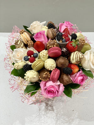 Sweet Symphony Dipped Strawberries Bouquet Chocolate-Dipped Berries Bunchilicious 