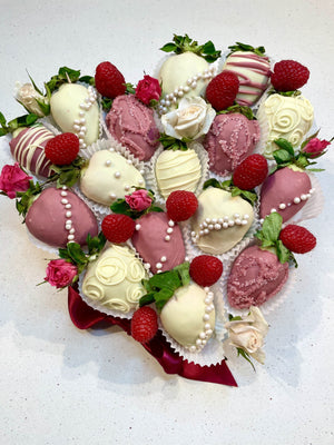 PRETTY IN PINK - strawberries dipped in chocolate Chocolate-Dipped Berries Bunchilicious 