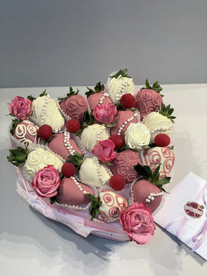 PRETTY IN PINK - strawberries dipped in chocolate Chocolate-Dipped Berries Bunchilicious 