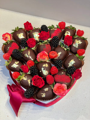 SWEET AMOUR STRAWBERIES DIPPED BOUQUET Chocolate-Dipped Berries Bunchilicious 