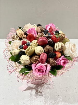 Sweet Symphony Dipped Strawberries Bouquet Chocolate-Dipped Berries Bunchilicious 