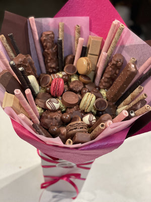 MACAROONS AND CHOCOLATE DELIGHT BOUQUET Chocolate Bunchilicious Medium in a cardboard box 